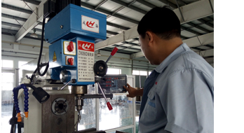 工業(yè)鋁型材打孔