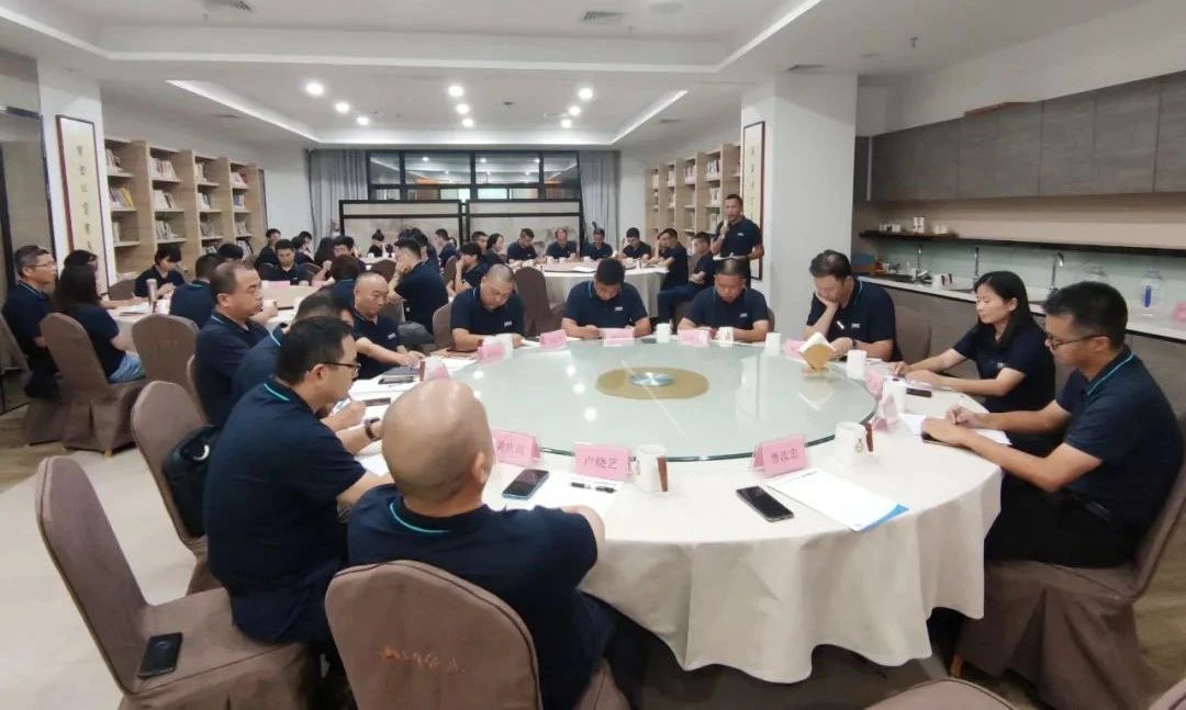 E:\lys\工作\綜合部\公司重大活動、新聞\2022.11.13 廈晉八房建項(xiàng)目結(jié)算推進(jìn)會\網(wǎng)站\c6537ec0dd89137ec9c8ce0492376bbe.jpg